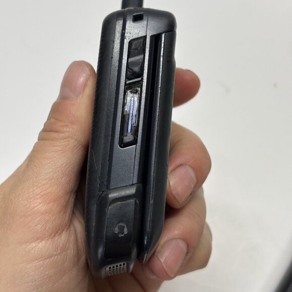 (2) Two Motorola Nextel i576 Walkie Talkies w/ Direct Talk and Enhanced Privacy - Picture 15 of 16